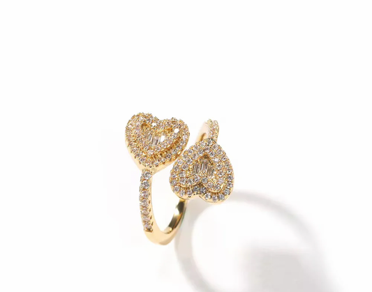Gold heart ring
